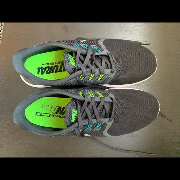 Nike Free Rn Cmtr - Picture 2 of 5